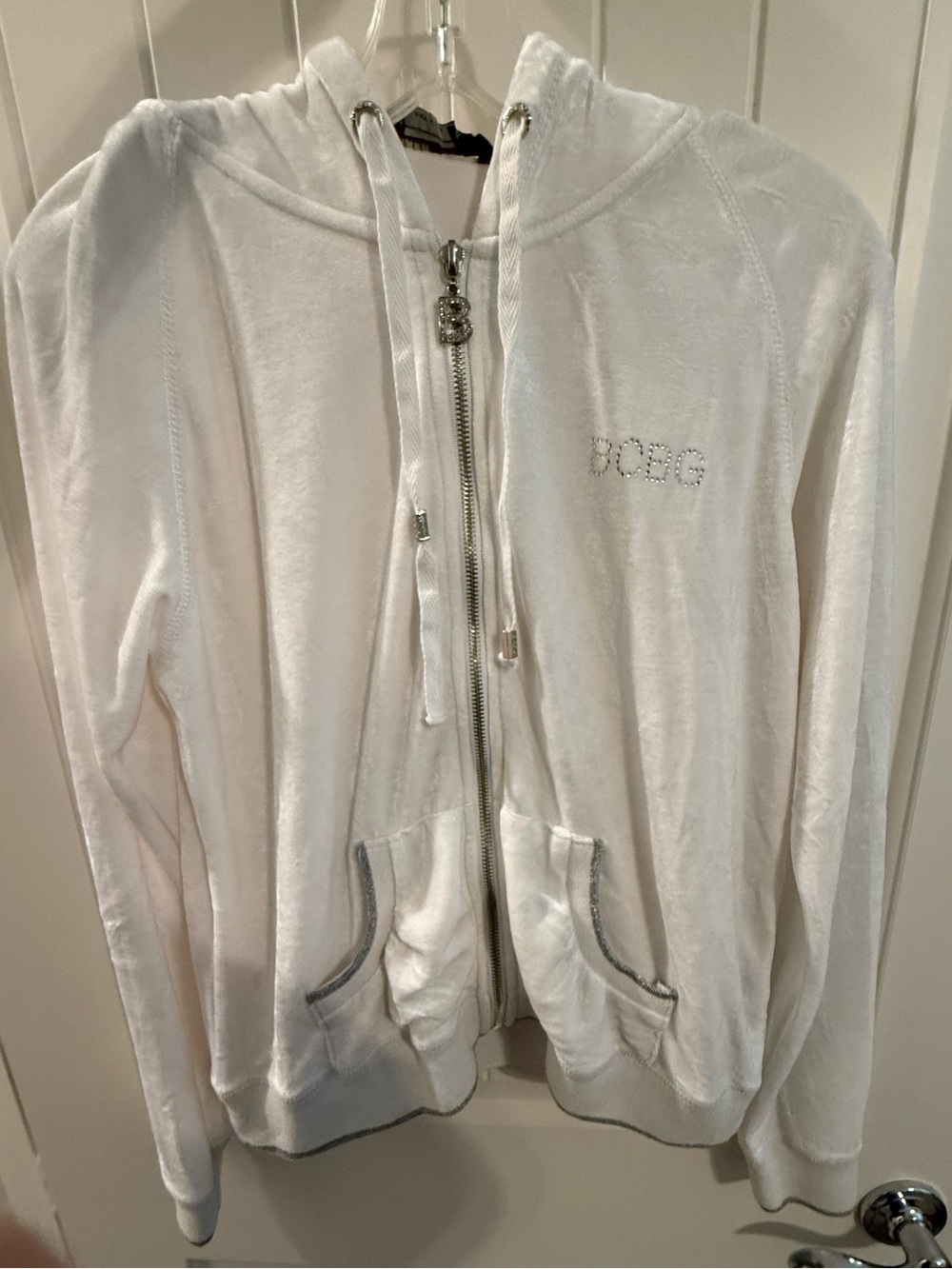 BCBGMaxAzria White Plush Velour matching tracksuit Zip Hoodie with Rhinestone